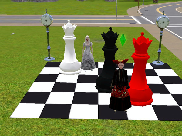 Sims 3 — Chess Piece - Queen by murfeel — Decorative chess piece. 532 polys. The Queen has undergone a bit of the old