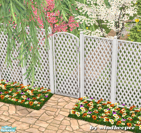 Sims 2 — White wood screen gate by Windkeeper — Recolor of "Wooden screen gate" from this set. Matches light